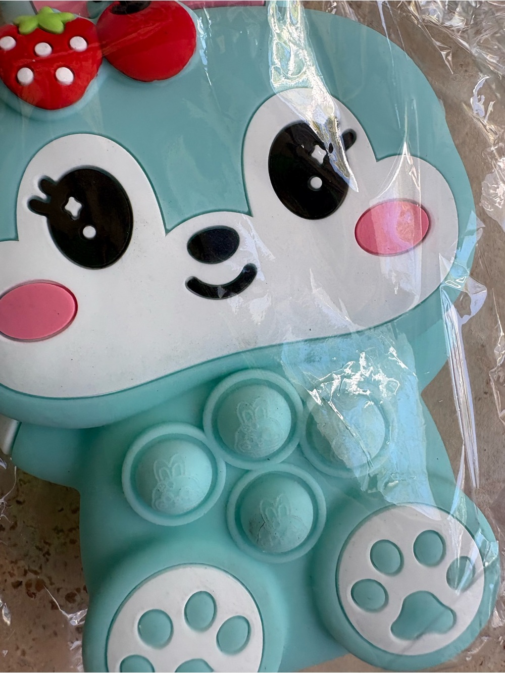 3 Character Silicone Coin Purses - Picture 3 of 3